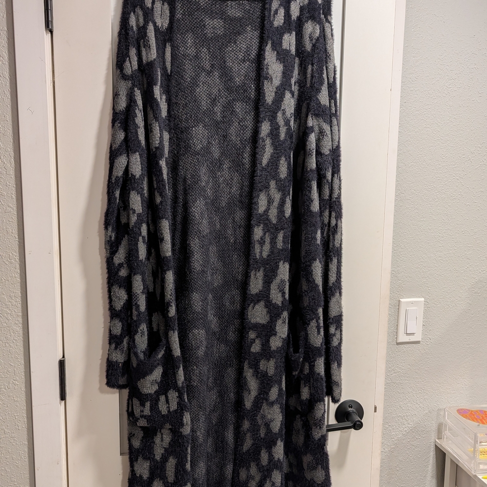 Nine West Black and Gray Patterned Cardigan
